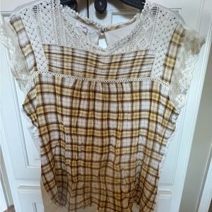 Maurices Cream Cap Sleeve Pleated Blouse